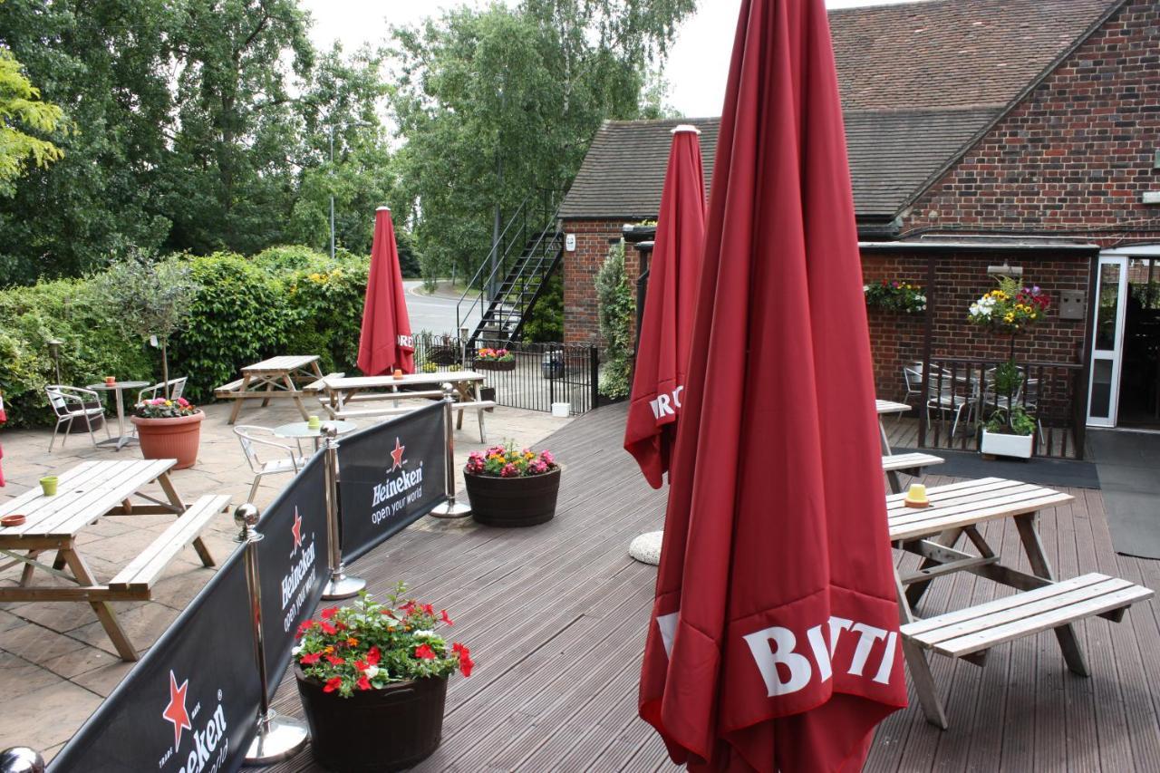 The Tower Arms Hotel Iver Exterior foto